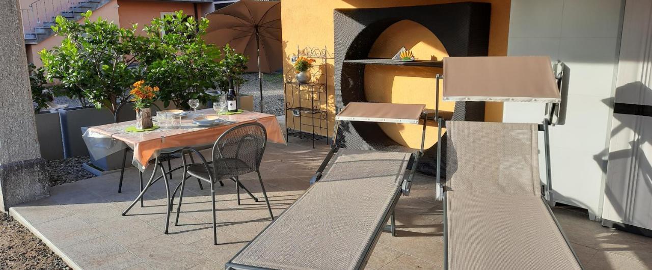 Ferienwohnung Gallo Mit Ueberdachter Terrasse Parkplatz 100 Mtr Z Strand Cannobio Zewnętrze zdjęcie