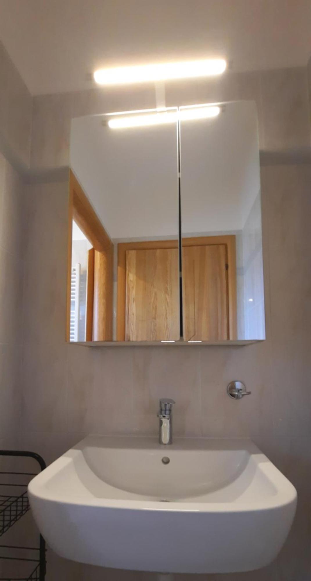Ferienwohnung Gallo Mit Ueberdachter Terrasse Parkplatz 100 Mtr Z Strand Cannobio Zewnętrze zdjęcie